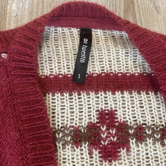 Tobi “on twelfth” Aztec super cozy cardigan - Picture 2 of 5